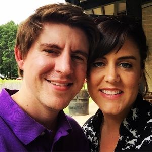 Meet your Posher, Lara