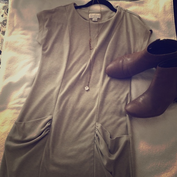 Jessica Simpson Dress with Pockets - Picture 1 of 4