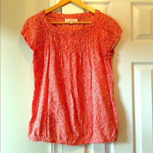 Cap Sleeve Tshirt/Blouse ~ LOFT ~ Size M