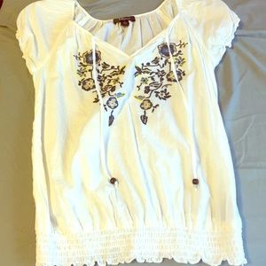 Short sleeve blouse