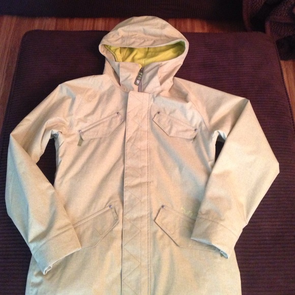 NEVER WORN Burton Snowboard Coat