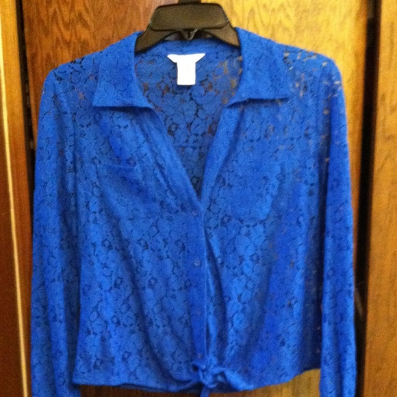 Candie's Tops - Candies blue shirt size med