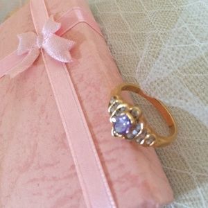 18 K gold ring with purple crystal & diamond