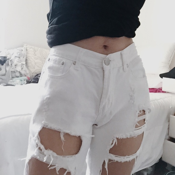 UO Ripped jeans - Picture 2 of 3