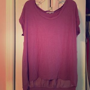 Gap loose fitted top!!! (Look at the back!)