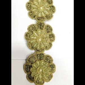 Cutwork double flower lace