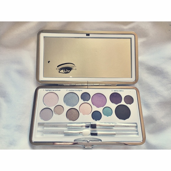 Clinique eye shadow palette