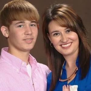 Meet your Posher, Brandy