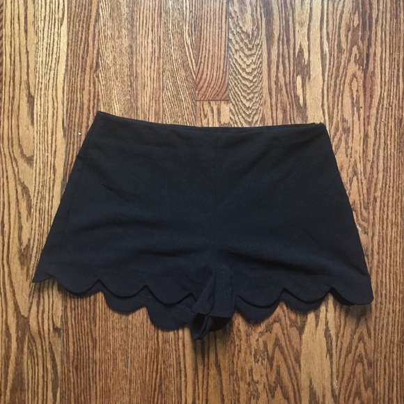 Black scalloped shorts