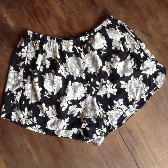 Brandy Melville Other - Brandy Melville black & white floral mini shorts