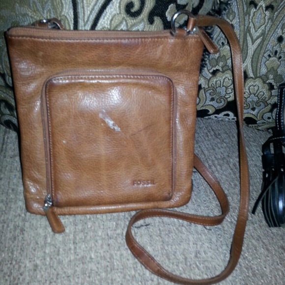 Fossil purse