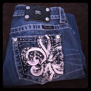 Gorgeous Miss Me Sz 27x34"