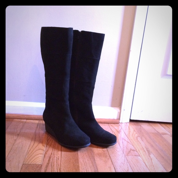 SUPER SALE!!!! ~ Sold Out @ DSW ~ NWOT ~ SZ 9