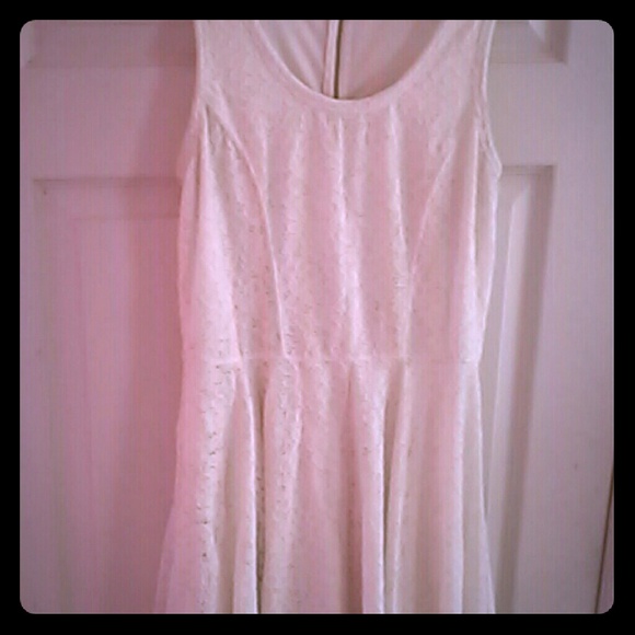 White flowered express dress