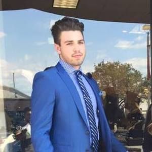 Meet your Posher, Logan
