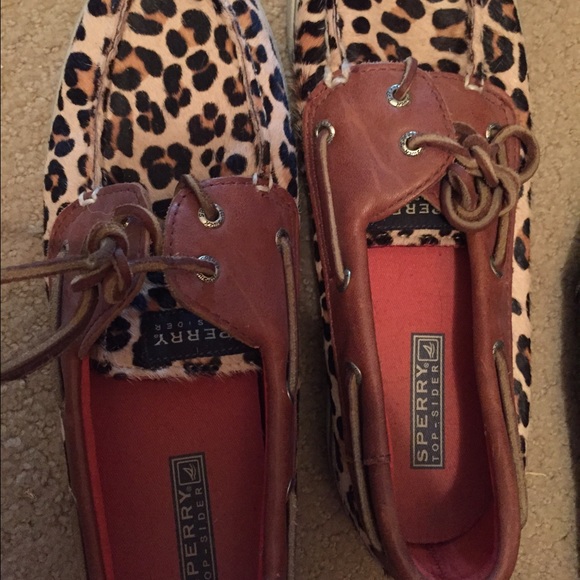 Women's Sperry Cheetah print topsiders