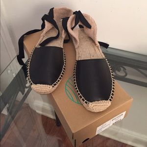 Soludos black leather sandal Espadrille
