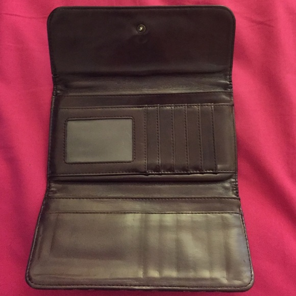 Wallet - Picture 2 of 3