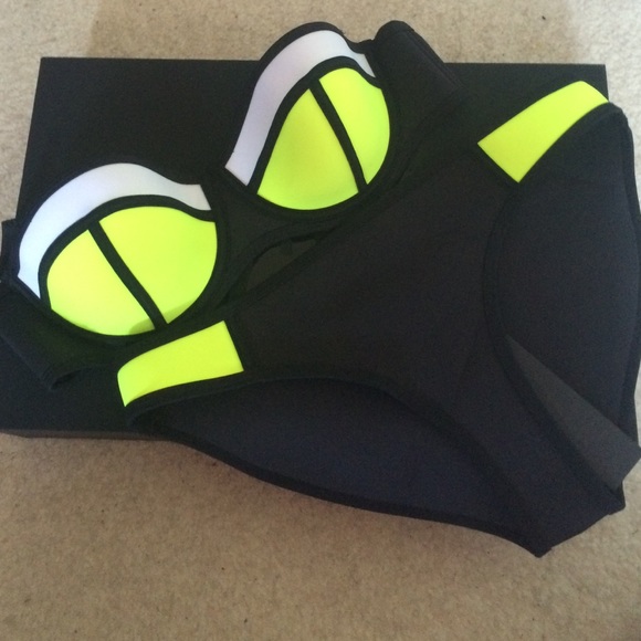 triangl swimwear Other - Triangl bathing suit IN ORIGINAL PACKAGING