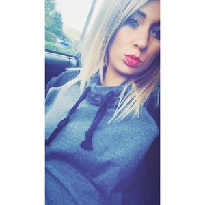 Meet your Posher, Brandy