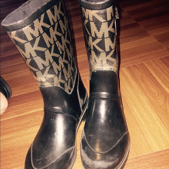 Mk rain boots