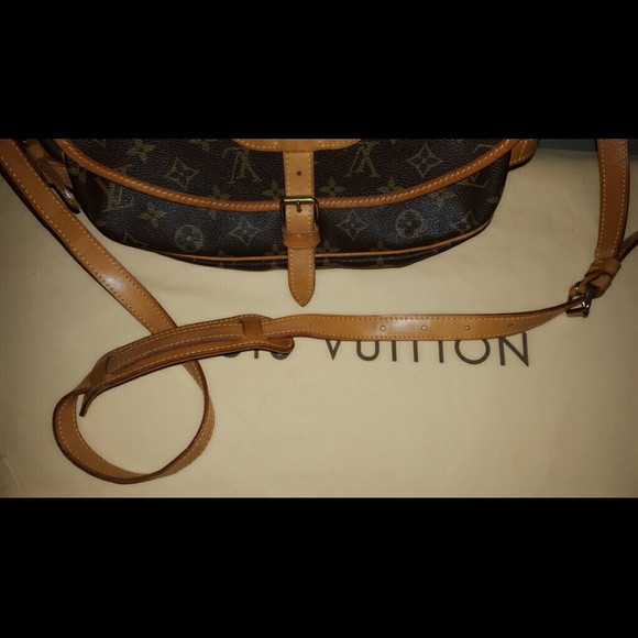 🚫SOLD Authentic Louis Vuitton Saumur 30 - Picture 3 of 4