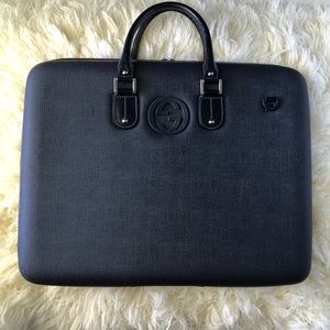 Authentic Gucci men's coated fabric garment bag