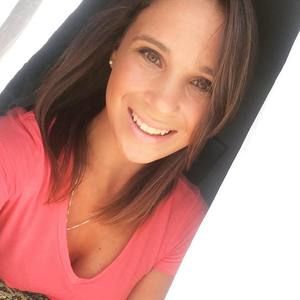 Meet your Posher, Nina