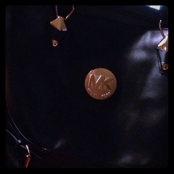 Michael Kors knockout purse
