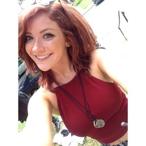 Meet your Posher, Savannah