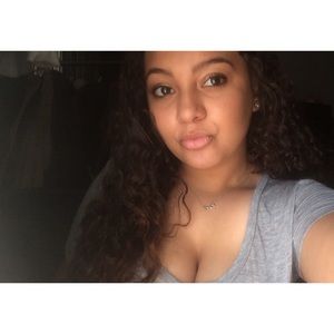 Meet your Posher, Shay