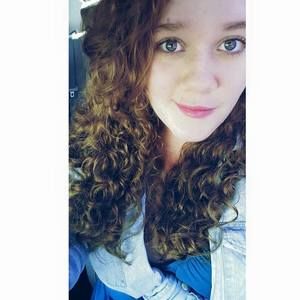 Meet your Posher, Daneisa