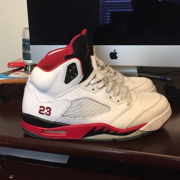 Air Jordan Retro 5s Fire Red