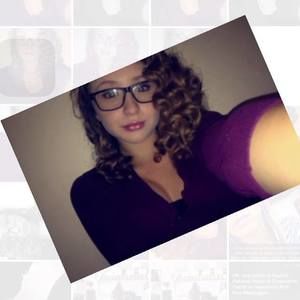 Meet your Posher, Selena