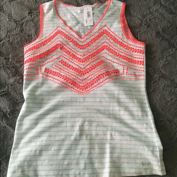 Sample Vineyard Vines tank