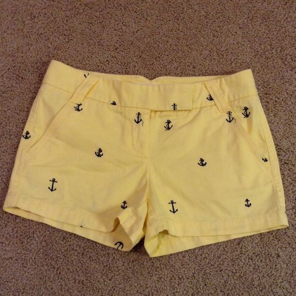 J Crew yellow shorts with blue anchors