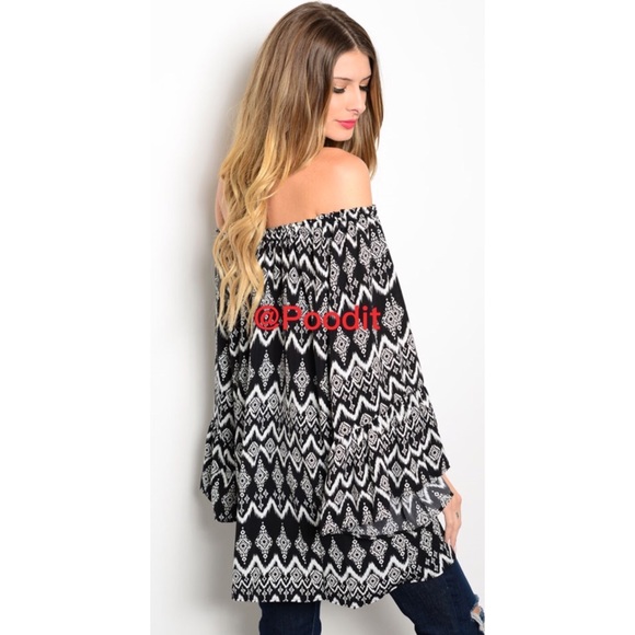 ✳️ SALE ✳️ B/W tunic OS - Picture 2 of 3