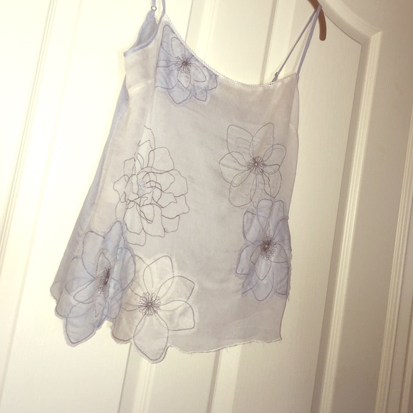 BCBG MAX AZRIA silk top