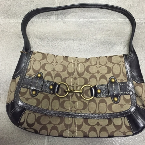 Coach purse - Picture 1 of 3