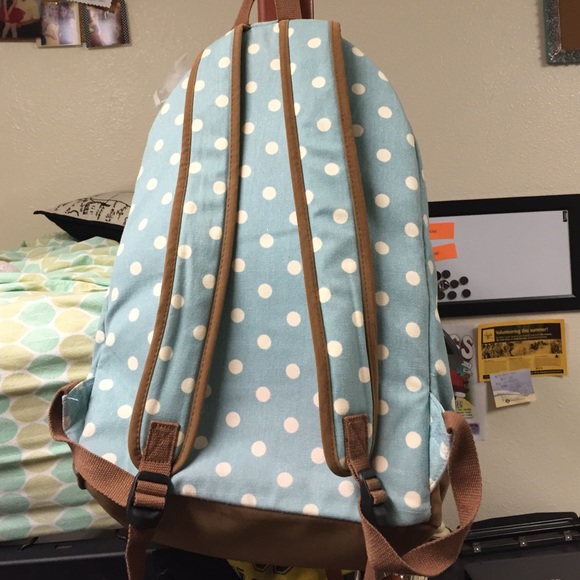 Backpack!💎 - Picture 3 of 4