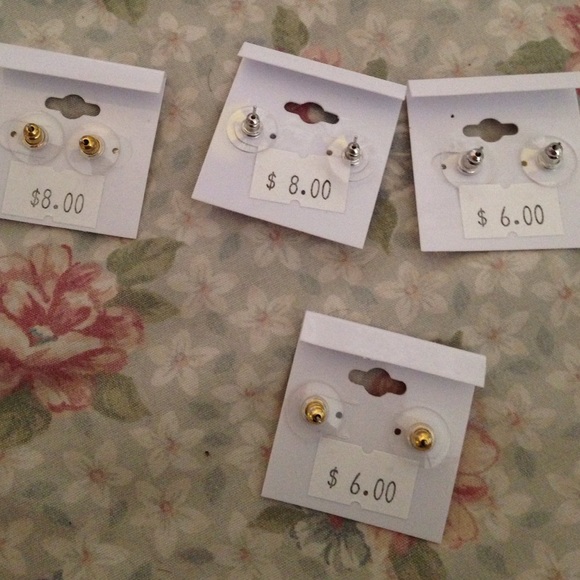 earring studs - Picture 3 of 3