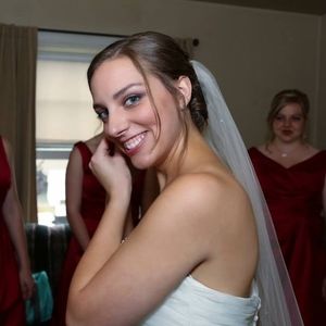 Meet your Posher, Laura