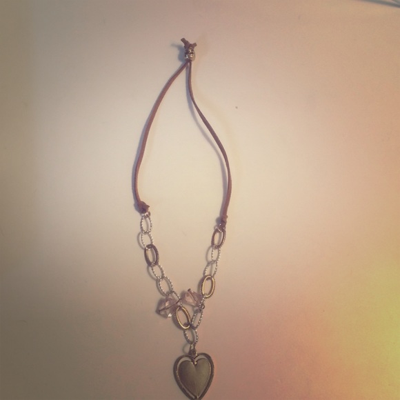 Necklace with details