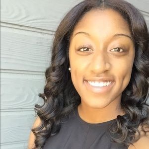 Meet your Posher, Samiah