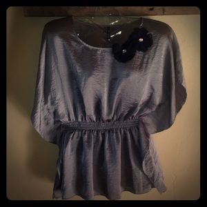 💛Maurices cute, dressy top