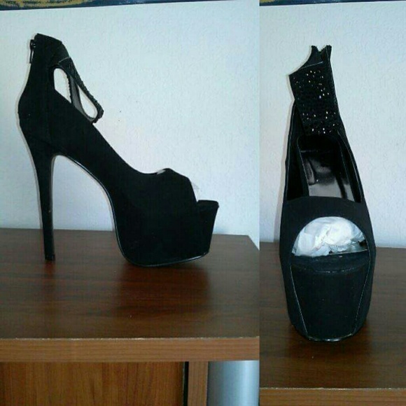 High heel's - Picture 1 of 1