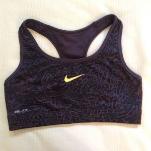 Nike dri-fit sports bra