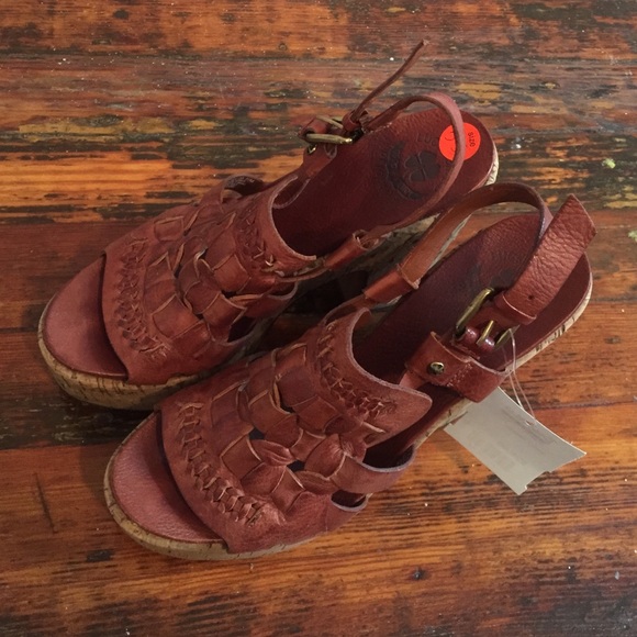 Lucky Brand Shoes - Lucky Brand Brown Wedges!!