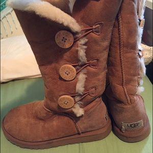 Tall chestnut Uggs button ups
