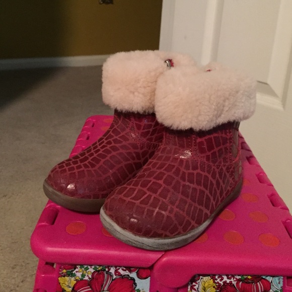 Ugg boot  for toddler girl